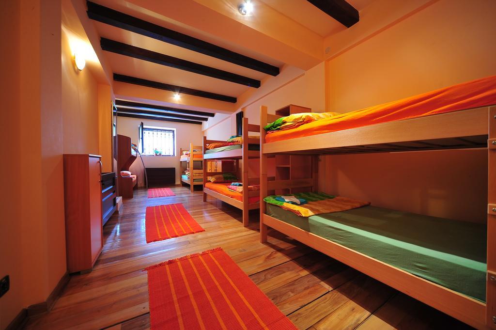 Hostel Bed N Beer Belgrado Camera foto