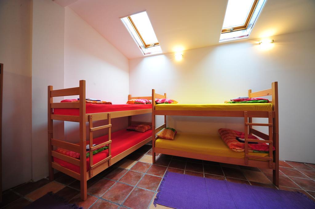 Hostel Bed N Beer Belgrado Camera foto